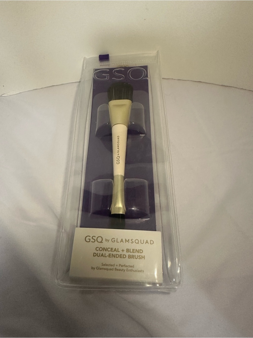 GSQ by Glamsquad "Less Stress" Beauty Bundle Brush Tweezers Blender Nail File - Picture 5 of 6